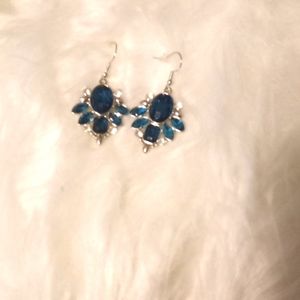 Boutique earrings